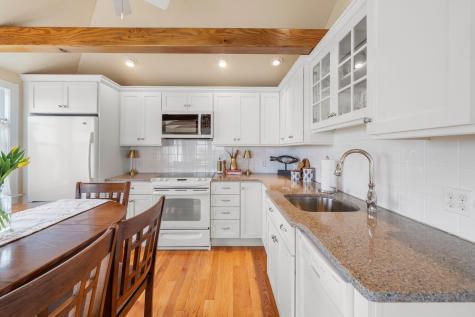 280 Harbor Point Road Barnstable MA 02630