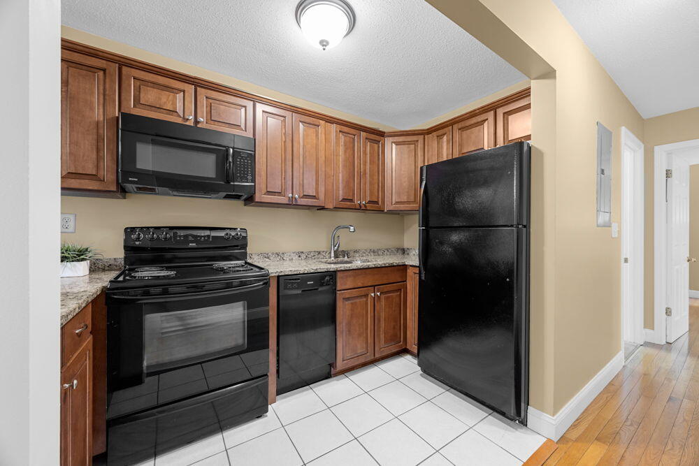 800 Bearse's Way Barnstable MA 02601