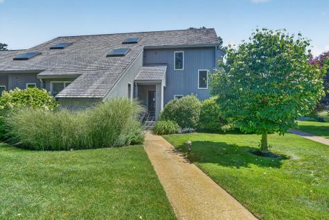 40 Hidden Cove Road Oak Bluffs MA 02557