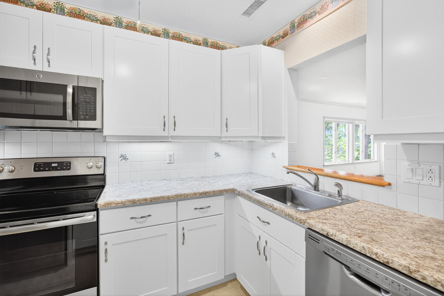 64 Kates Path Yarmouth MA 02675