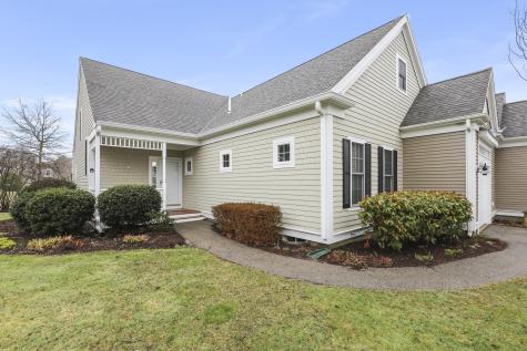 2 Amberwood Court Bourne MA 02532