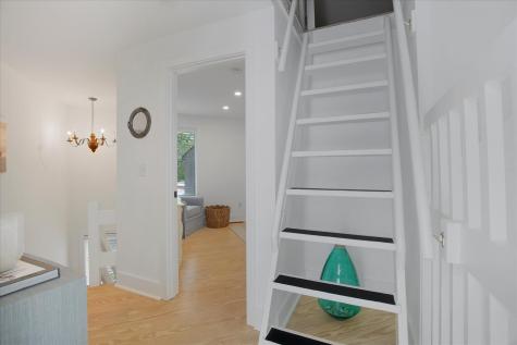68 Mid-iron Way Mashpee MA 02649