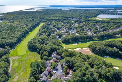 22 Mid Iron Way Mashpee MA 02649