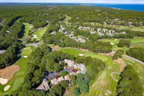 22 Mid Iron Way Mashpee MA 02649