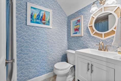 22 Mid Iron Way Mashpee MA 02649