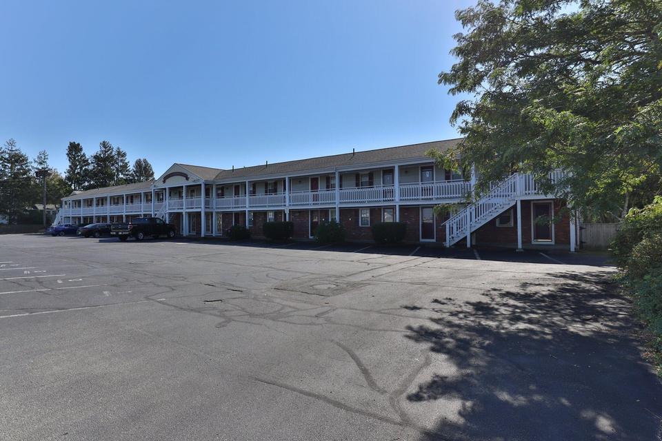 141 Main Street West Dennis MA 02670