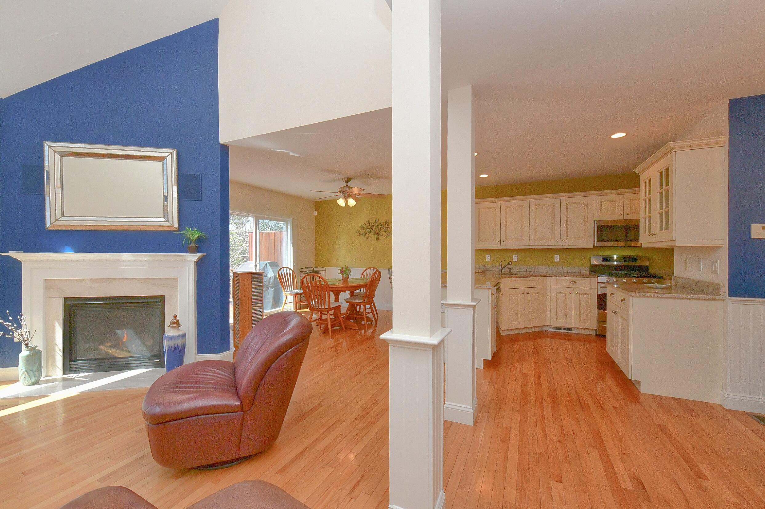 2 Candleberry Court Bourne MA 02532