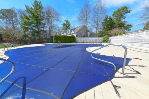 2 Candleberry Court Bourne MA 02532