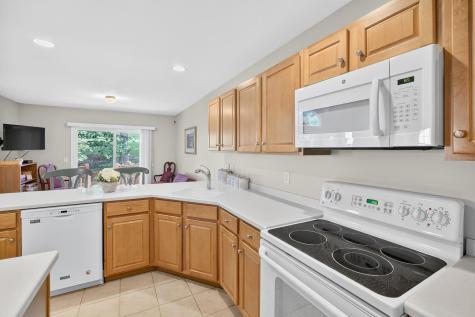4 Hollyhock Knoll Court Bourne MA 02532