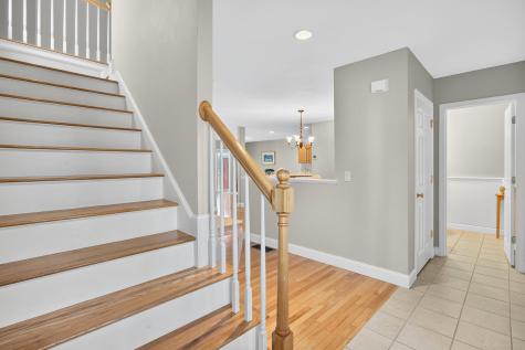 4 Hollyhock Knoll Court Bourne MA 02532