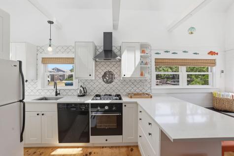 174 North Shore Boulevard Sandwich MA 02537
