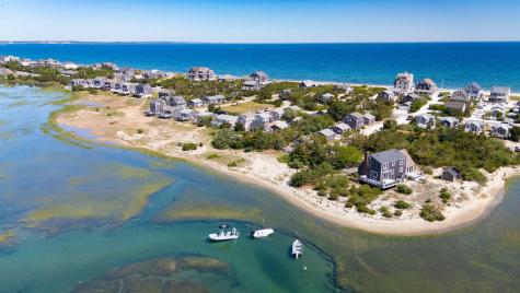 174 North Shore Boulevard Sandwich MA 02537
