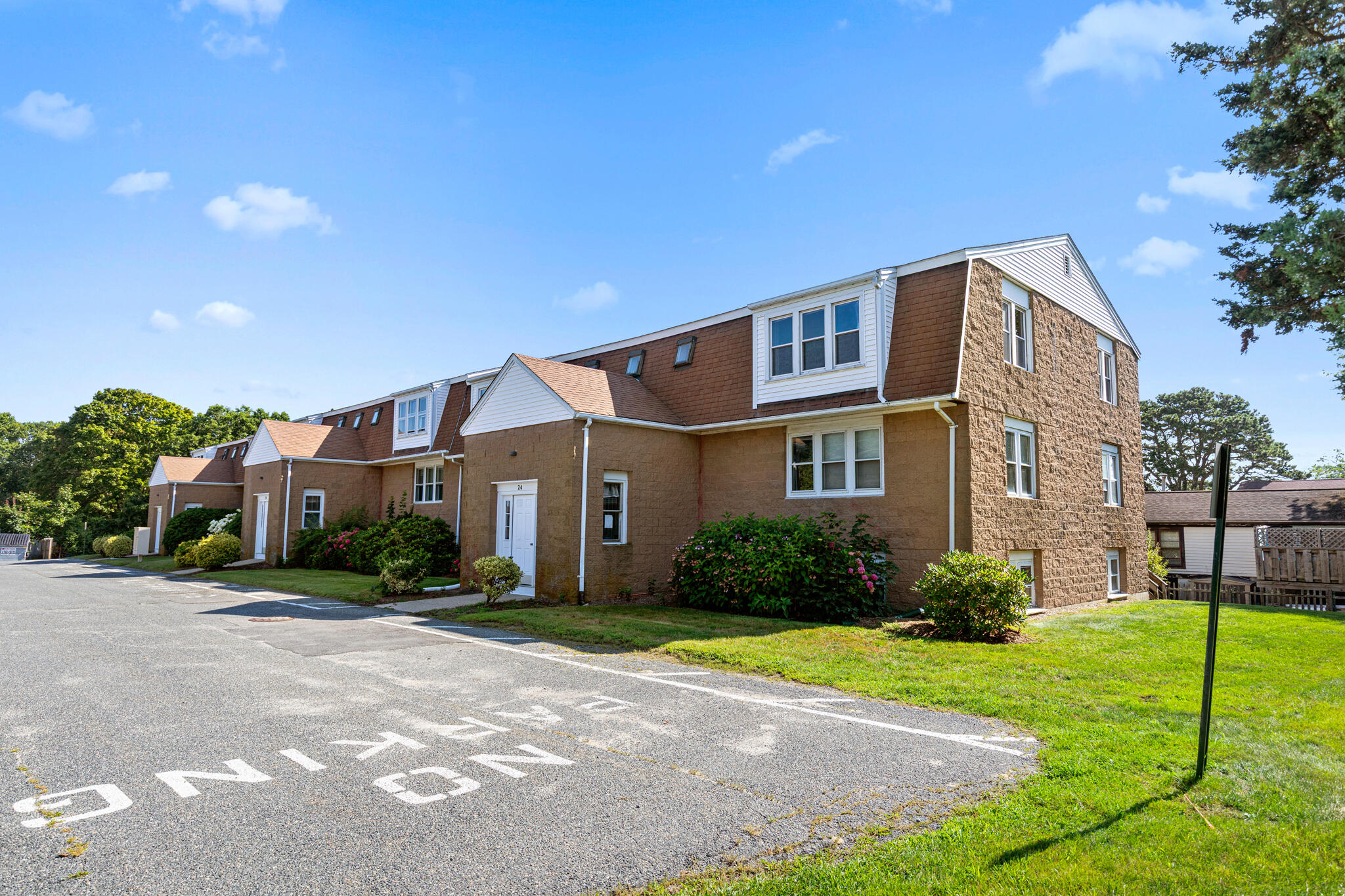 24 Bettys Pond Road Hyannis MA 02601