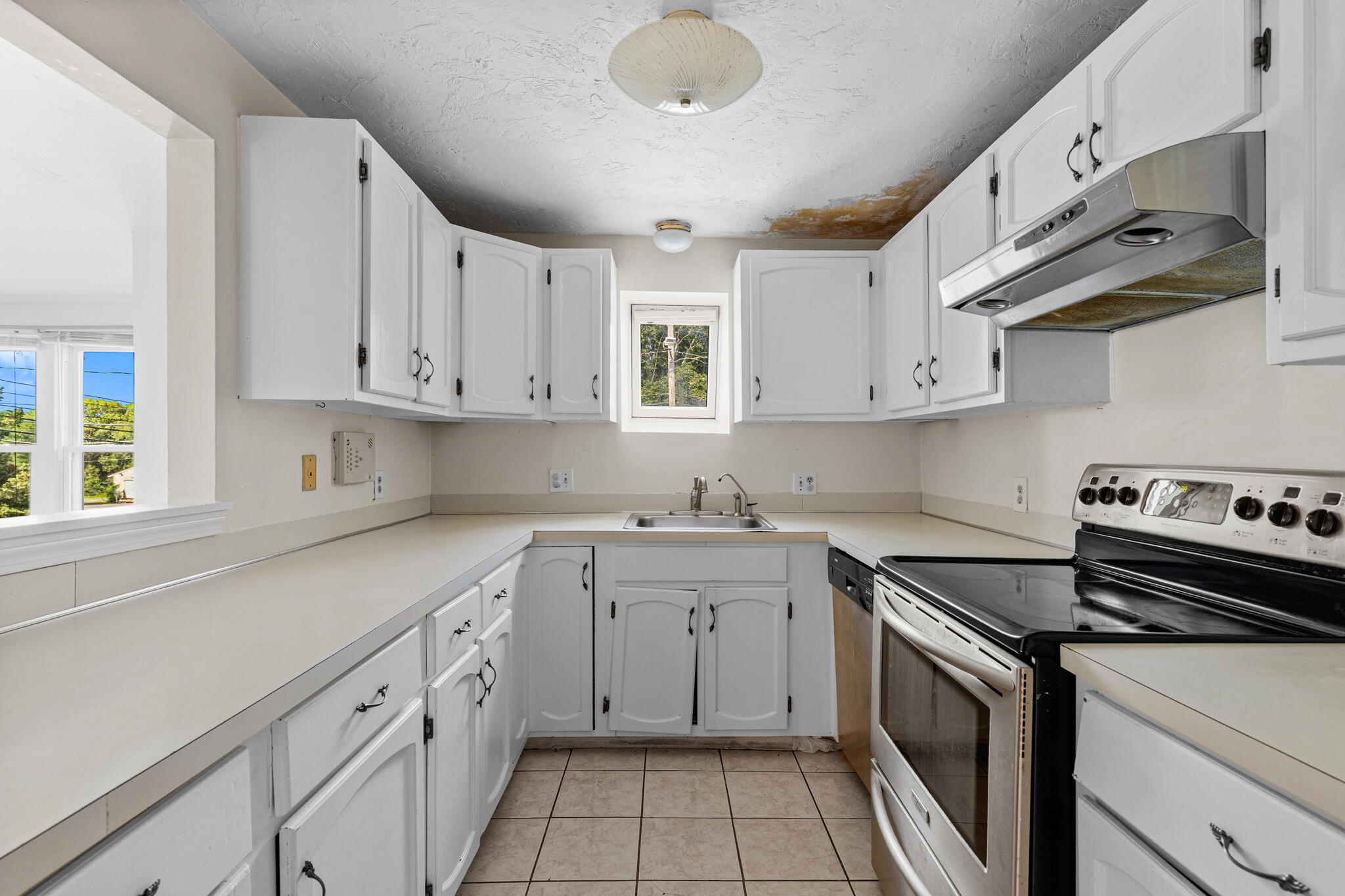 24 Bettys Pond Road Hyannis MA 02601