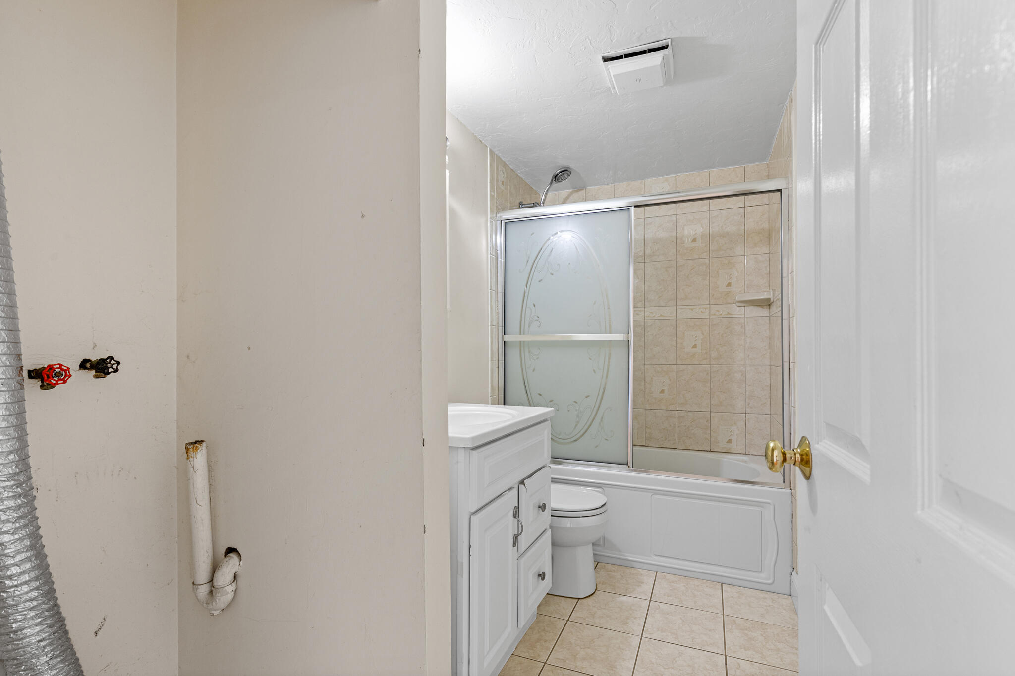 24 Bettys Pond Road Hyannis MA 02601