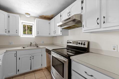 24 Bettys Pond Road Hyannis MA 02601