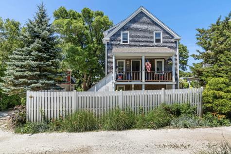 16 Hensche Lane Provincetown MA 02657