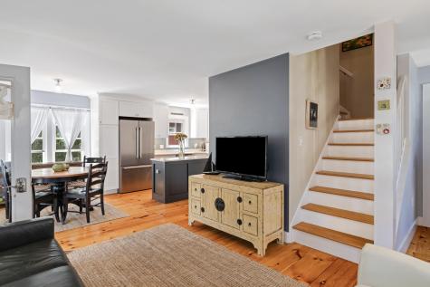 16 Hensche Lane Provincetown MA 02657