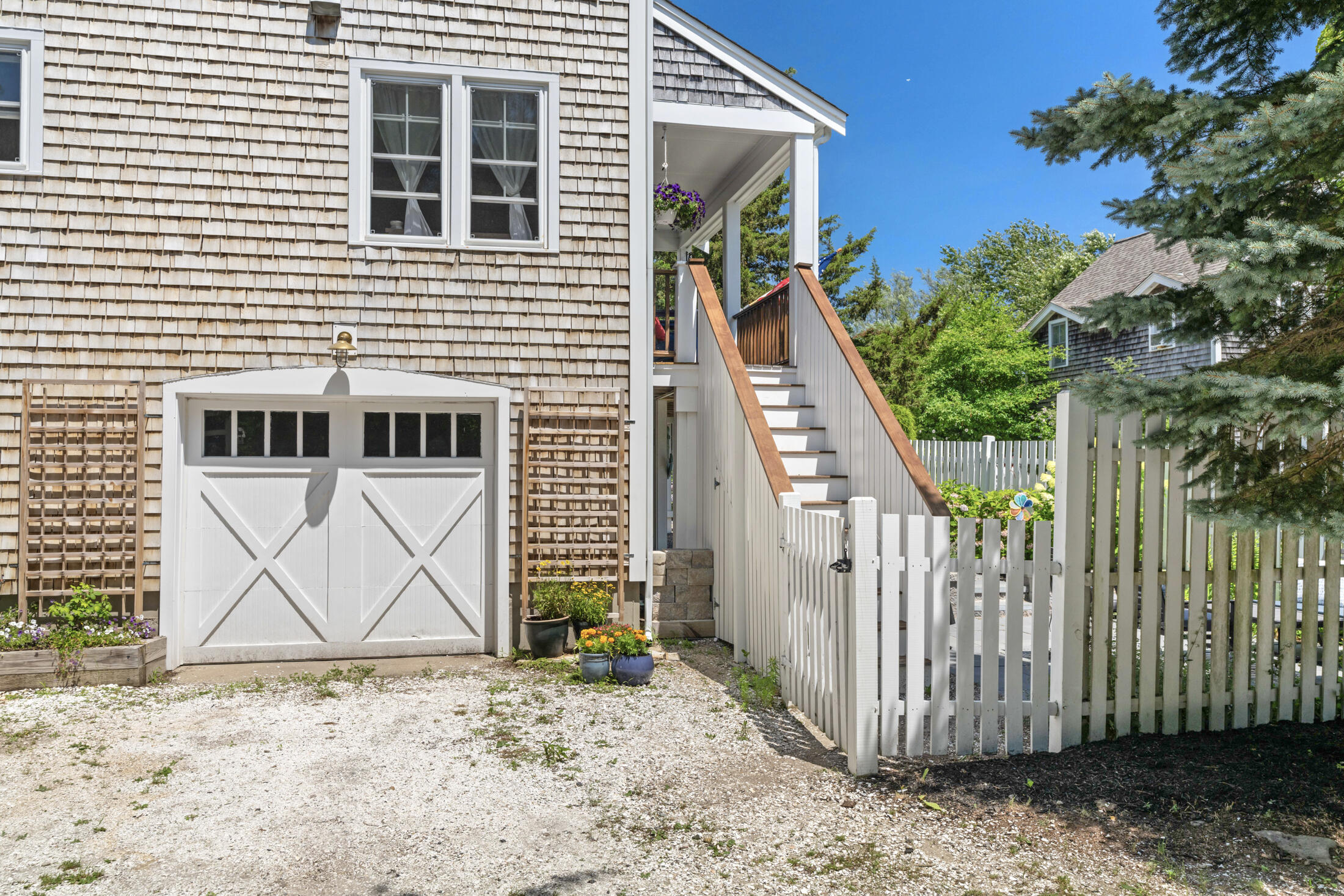 16 Hensche Lane Provincetown MA 02657