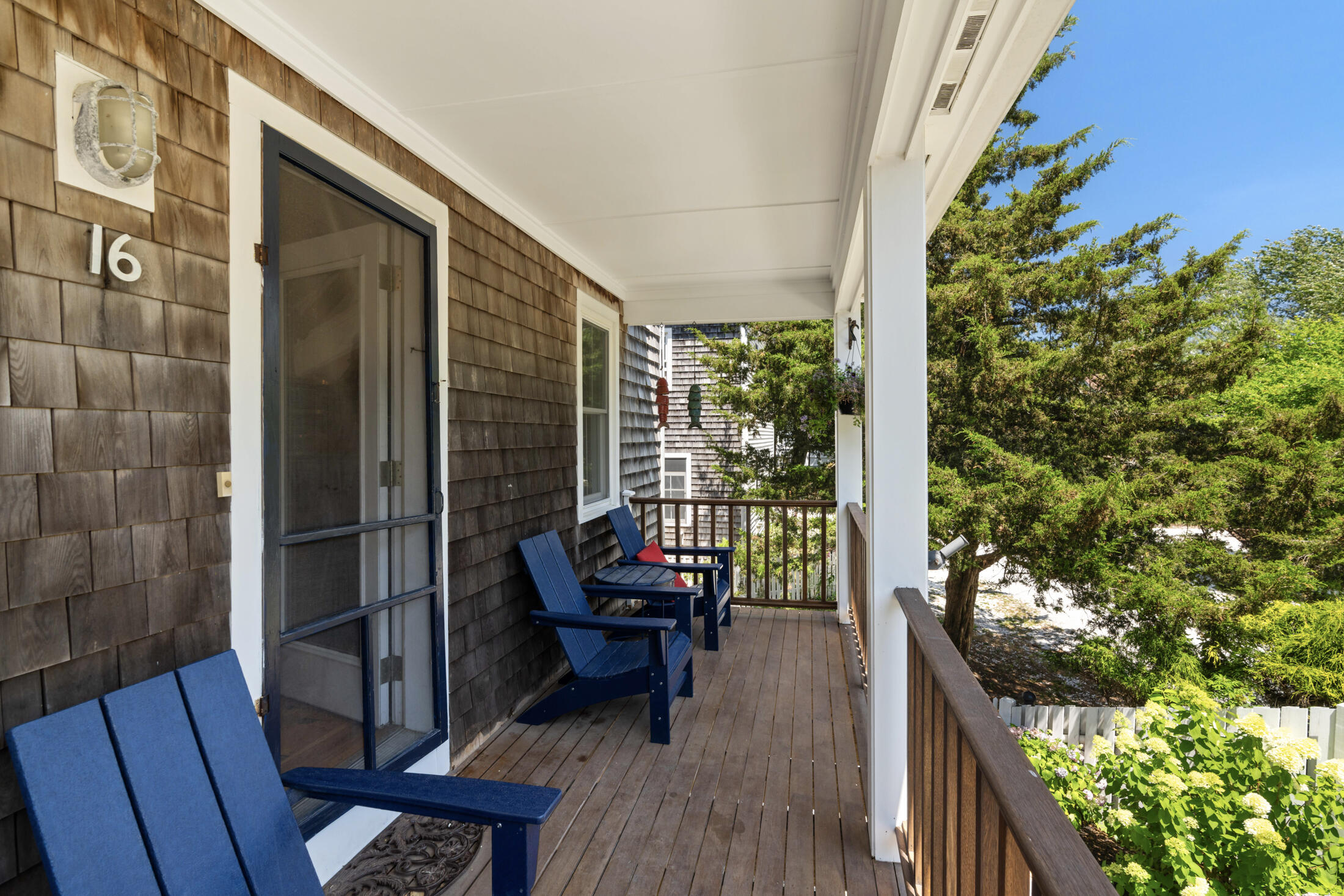 16 Hensche Lane Provincetown MA 02657