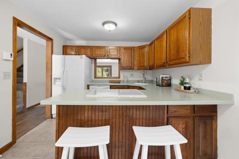 174 Lowell Road Mashpee MA 02649