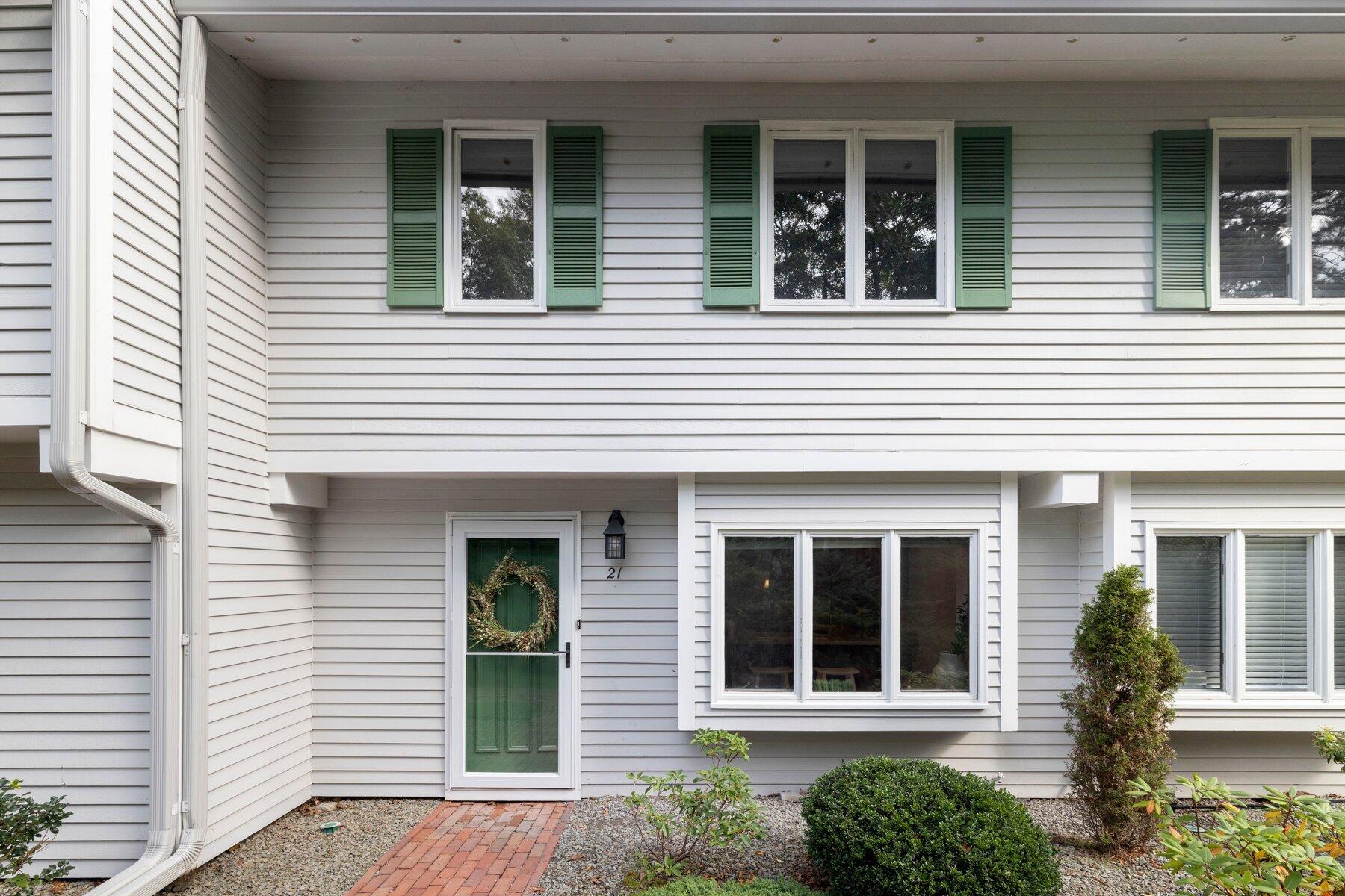 174 Lowell Road Mashpee MA 02649