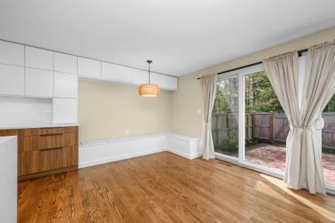 139 Strawberry Falmouth MA 02536