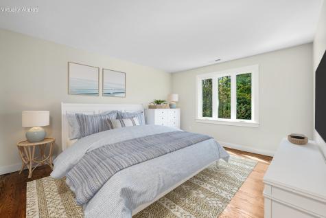 139 Strawberry Falmouth MA 02536