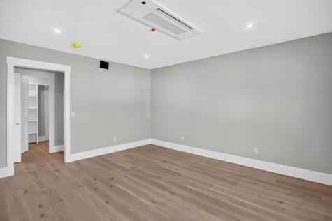 533 Woods Hole Road Woods Hole MA 02543