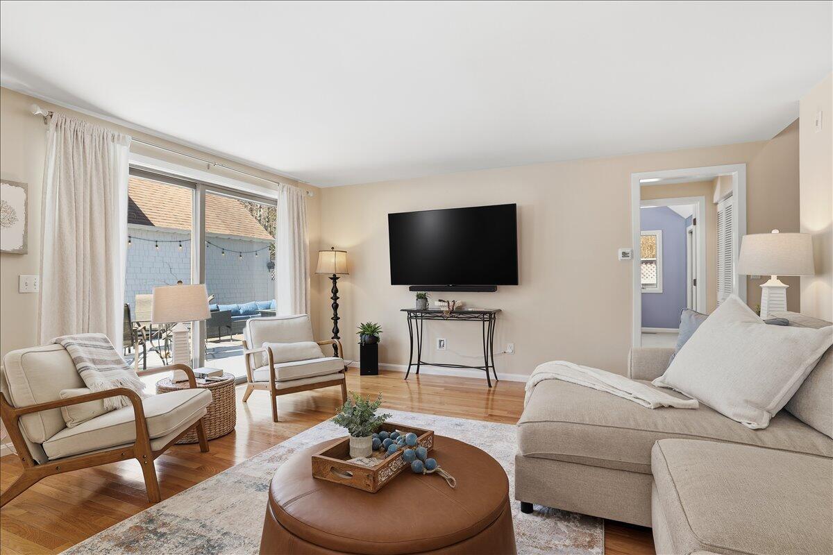 100 Mid-iron Way Mashpee MA 02649