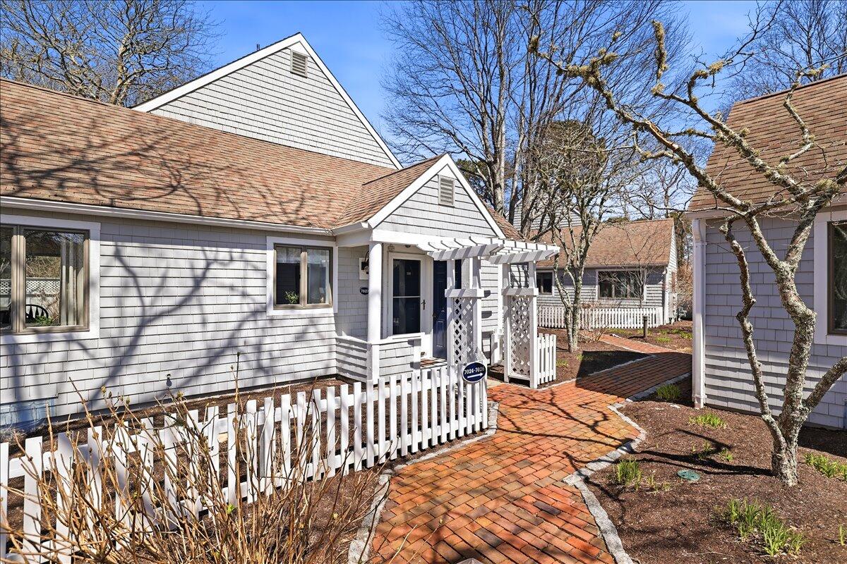 100 Mid-iron Way Mashpee MA 02649