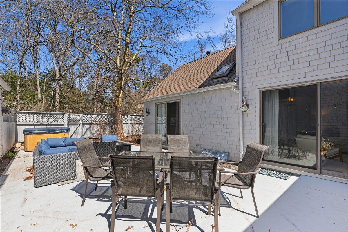 100 Mid-iron Way Mashpee MA 02649