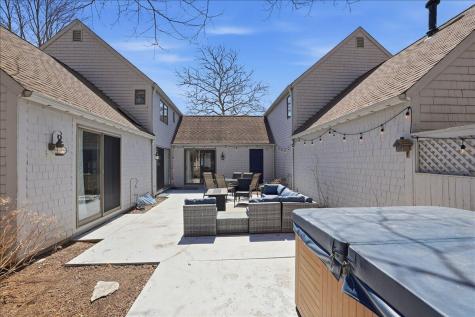 100 Mid-iron Way Mashpee MA 02649