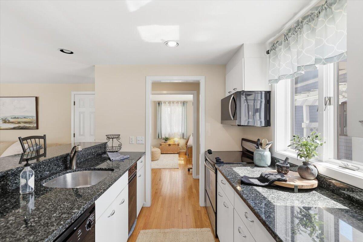 100 Mid-iron Way Mashpee MA 02649