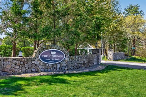 2 Quinns Way Mashpee MA 02649