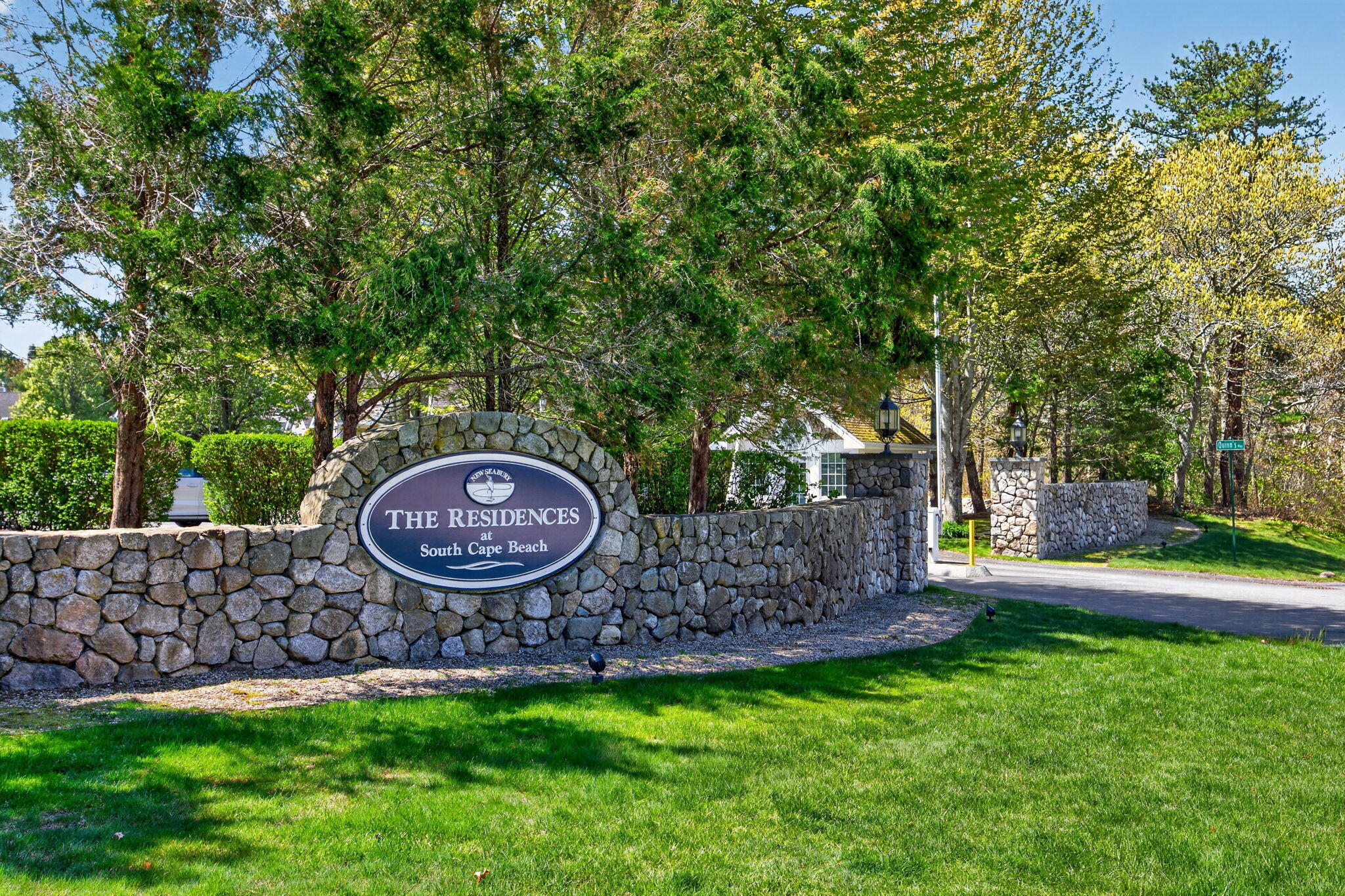 2 Quinns Way Mashpee MA 02649