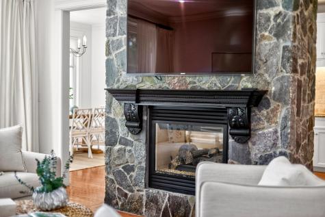 2 Quinns Way Mashpee MA 02649