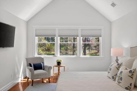 2 Quinns Way Mashpee MA 02649