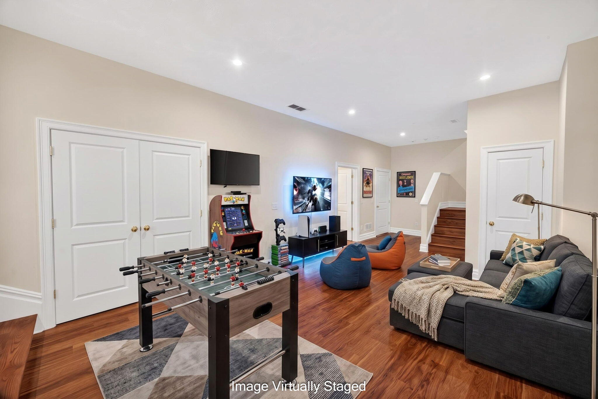 2 Quinns Way Mashpee MA 02649