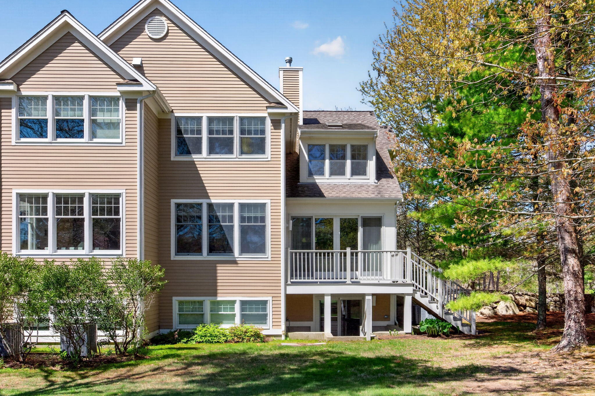 2 Quinns Way Mashpee MA 02649
