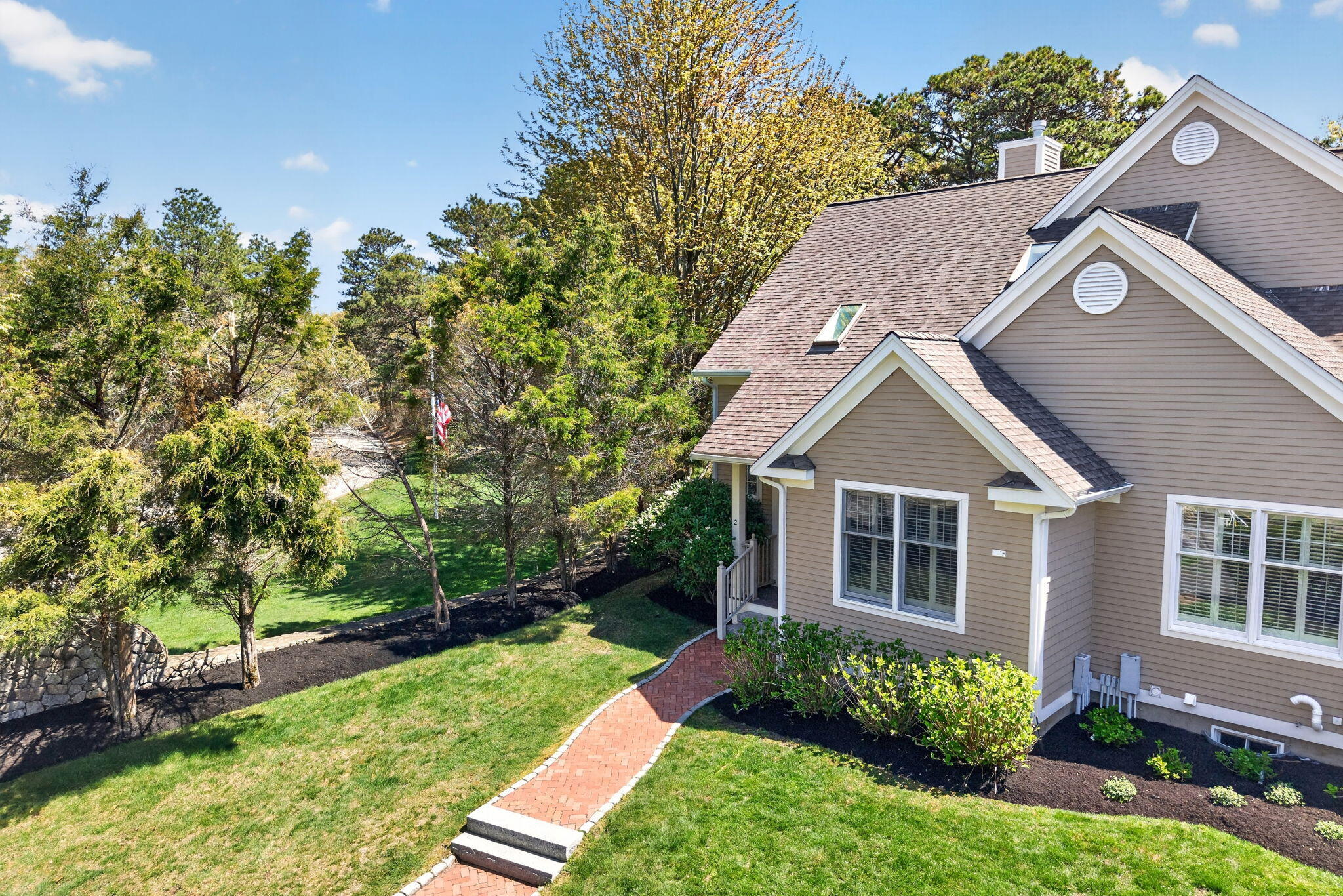2 Quinns Way Mashpee MA 02649