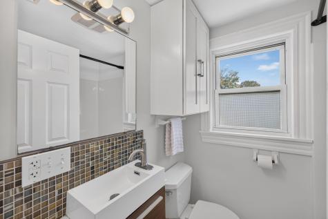 16 Lt Hauser Lane Falmouth MA 02540