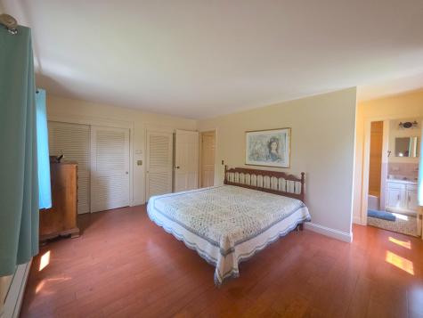 58 Old Colony Way MA 02653