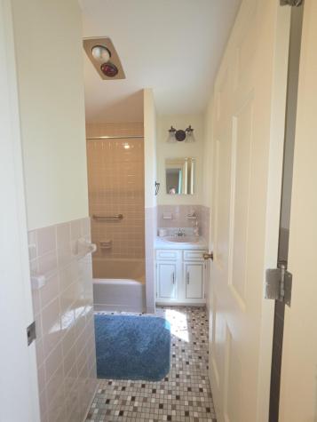58 Old Colony Way MA 02653