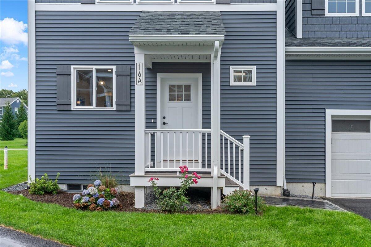 16 Ocean Pines Drive Sagamore Beach MA 02562