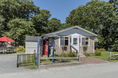 27 Island Inn Road Oak Bluffs MA 02557