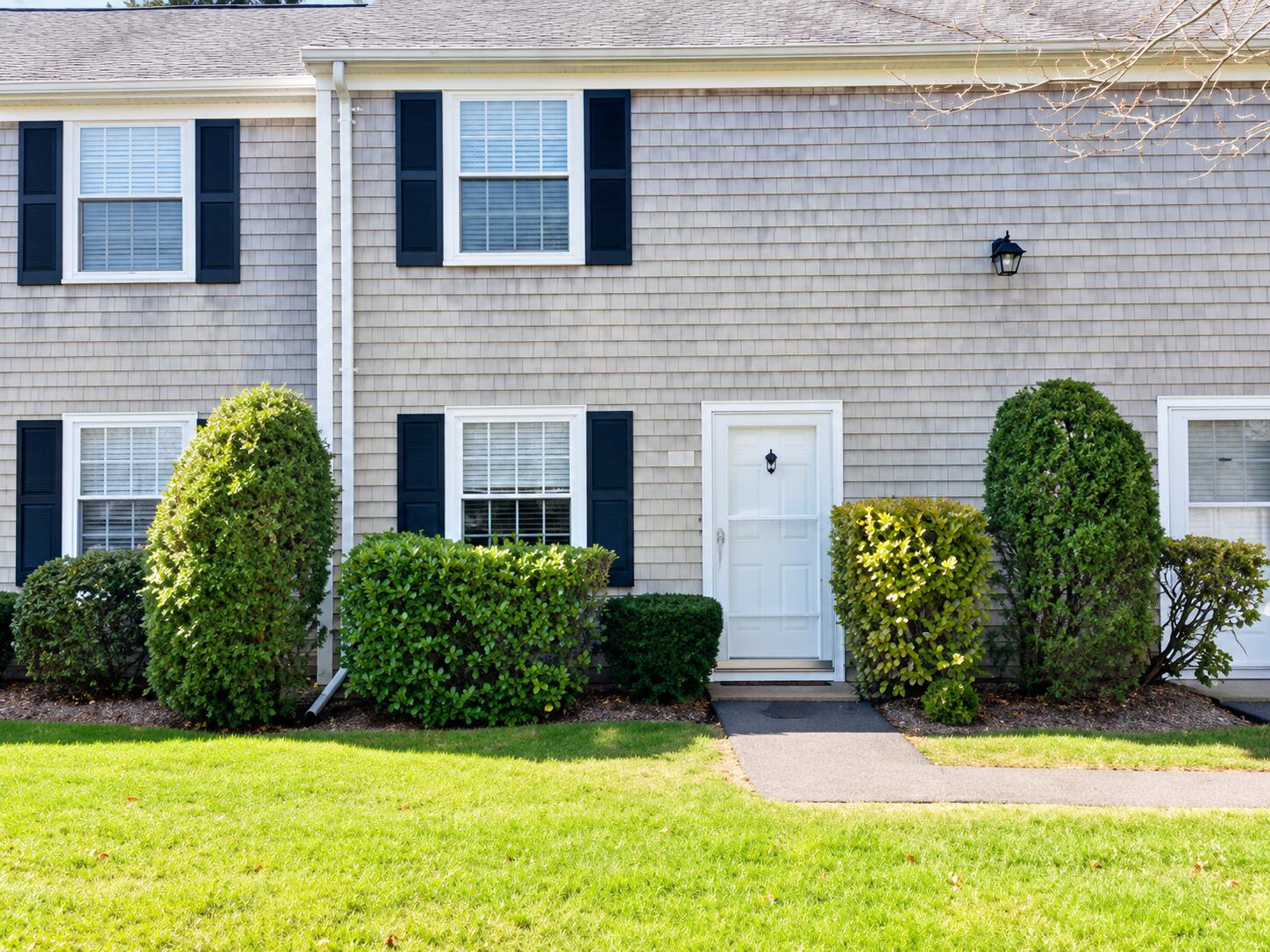 135 W Main Street Hyannis MA 02601