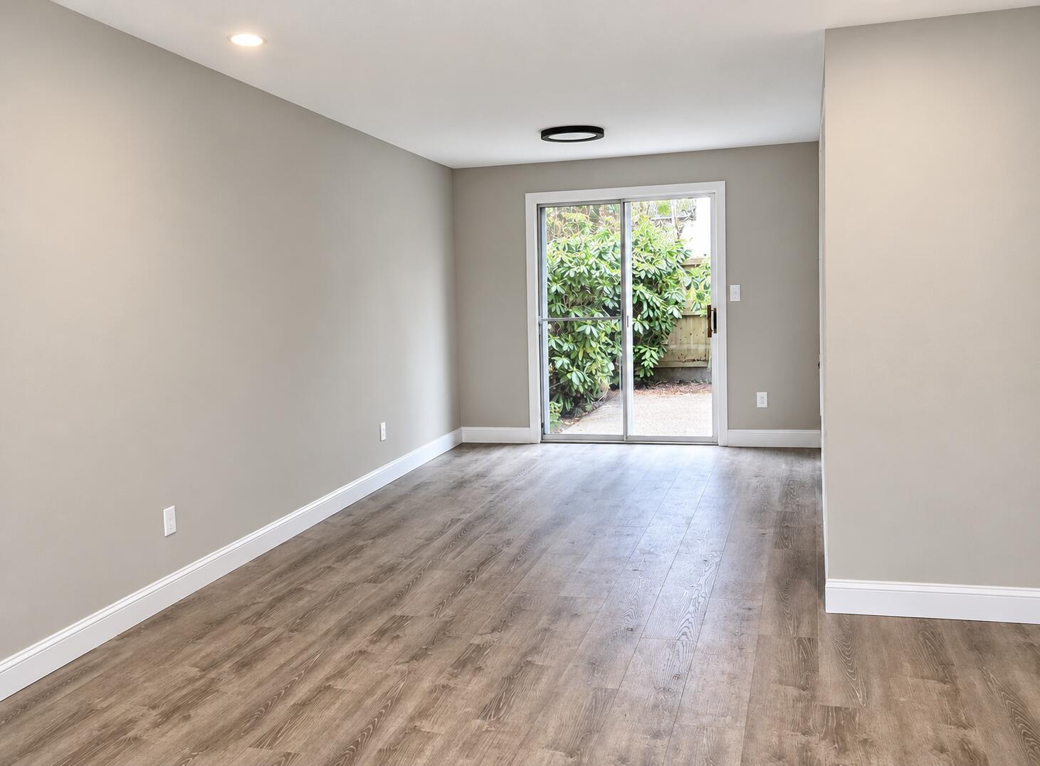 135 W Main Street Hyannis MA 02601