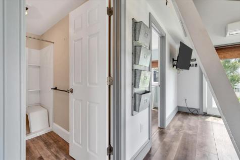 242 Old Wharf Road Dennis MA 02639