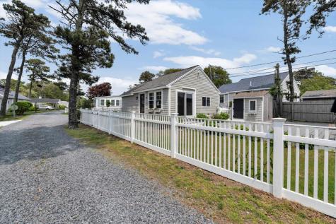 242 Old Wharf Road Dennis MA 02639